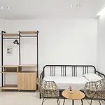 Premium Pirali With Free Parking Apartment *
