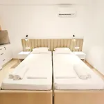 Premium Pirali With Free Parking Apartment Sarandë