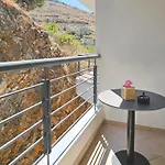 Premium Pirali With Free Parking Apartment Sarandë