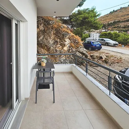 Apartment Pirali With Free Parking