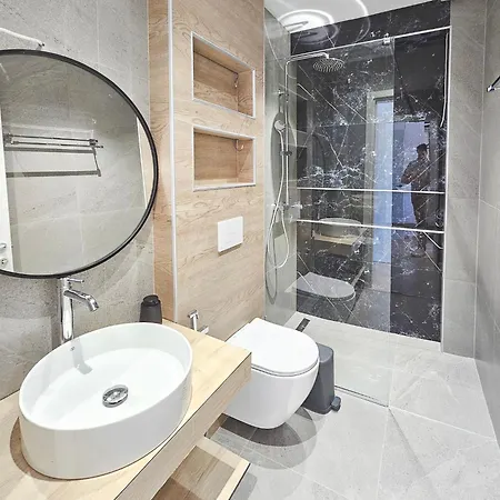 Premium Pirali With Free Parking * ساراندا