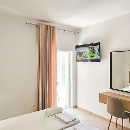 Pirali With Free Parking Apartment Sarande