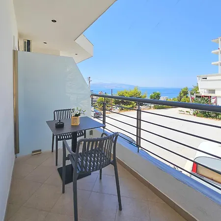 Premium Pirali With Free Parking Apartment Sarandë